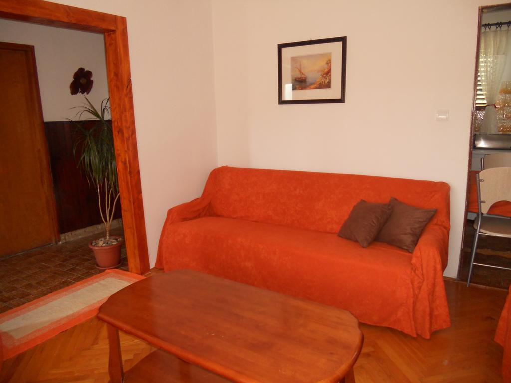 Apartment Guste Šibenik Habitación foto